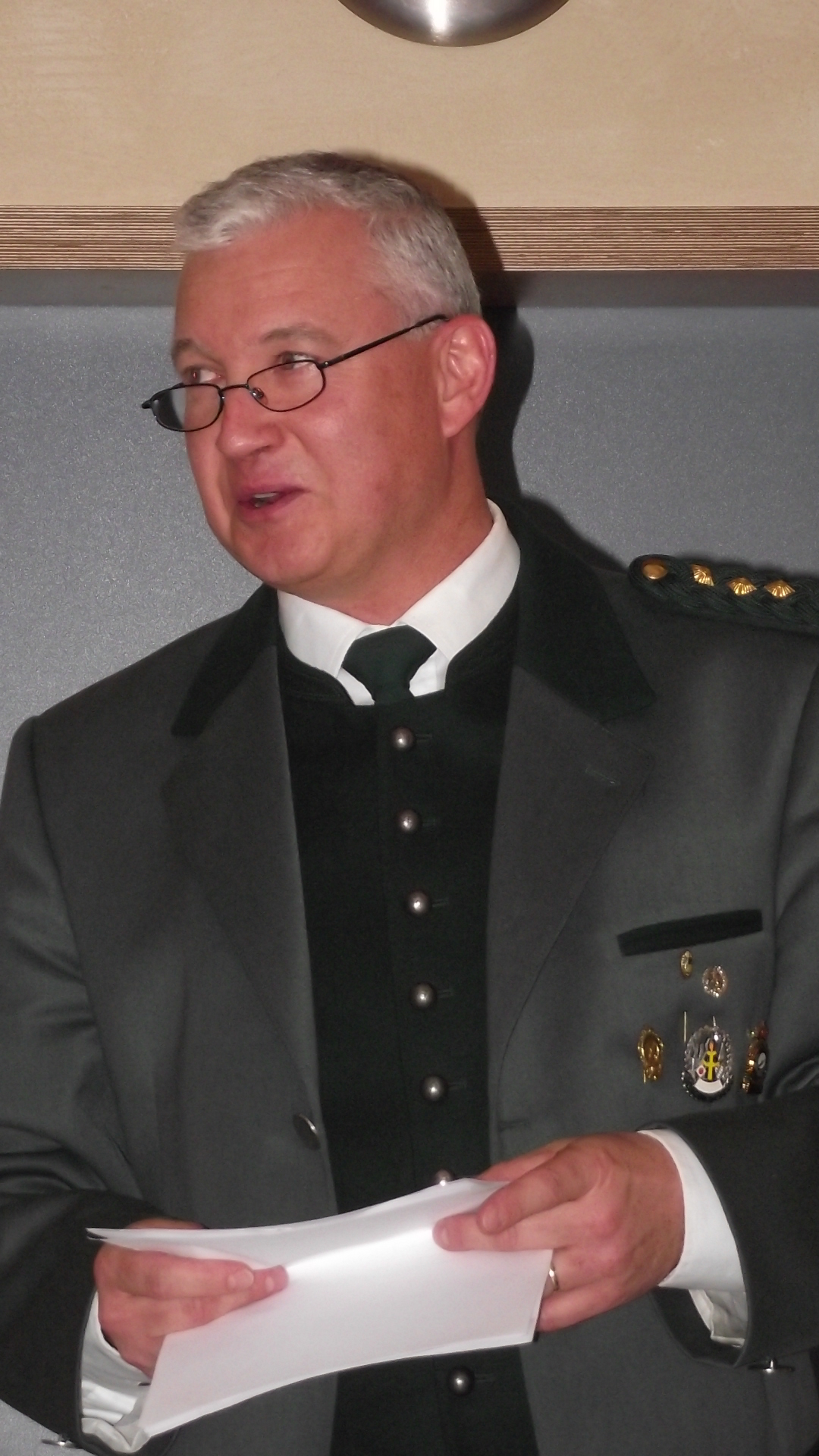 Dr. Rudolf Pauli